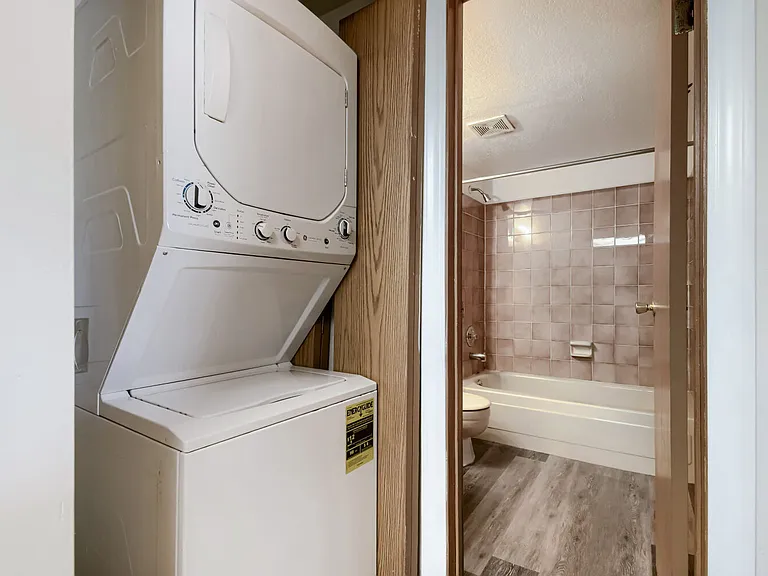 9670 Brentwood Way #103 — Photo 21
