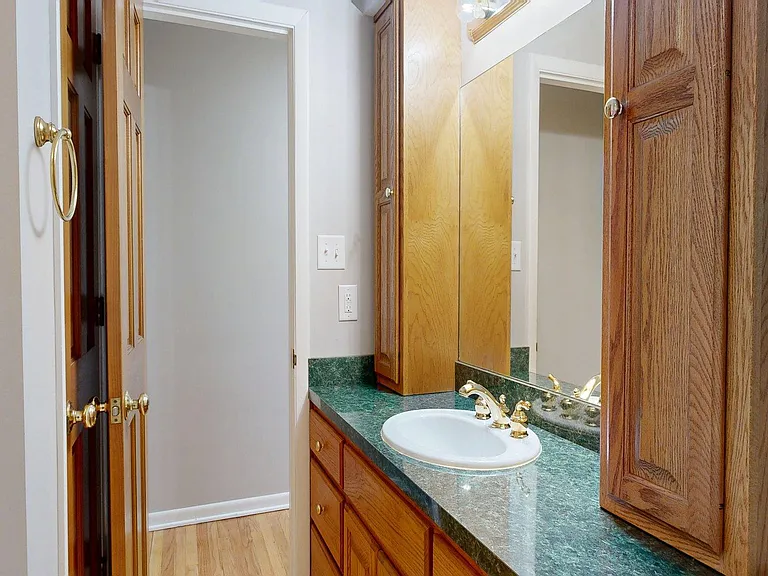 3280 E Oakwood Ave — Photo 27