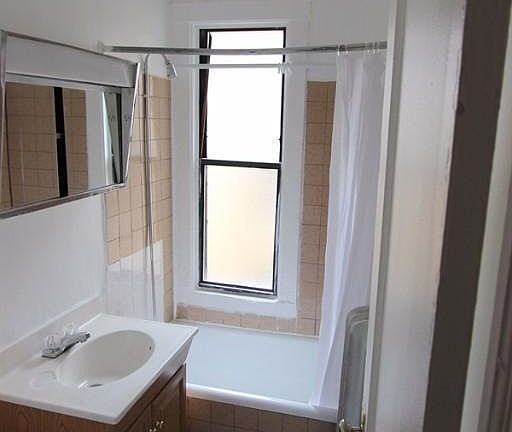 4th image of 4600 N Beacon St #46004A