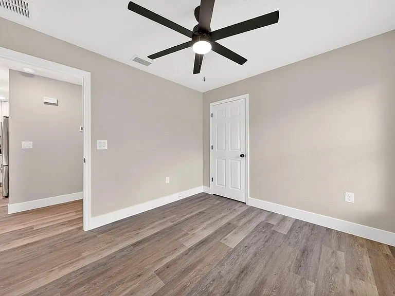32629 Vista Ave — Photo 18