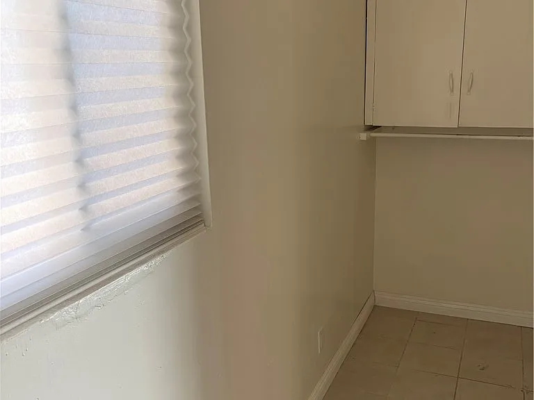 806 S Chapel Ave — Photo 15