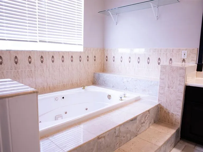 9768 Bay Vista Estates Blvd — Photo 36