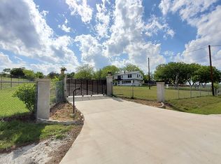 240 Stoney Hills Rd, Center Point, TX 78010