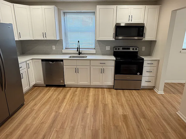 1601 Washington Ave #1 — Photo 10