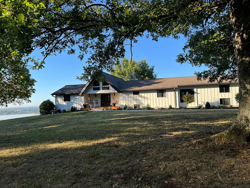 10th image of 2202 Darks Mill Rd