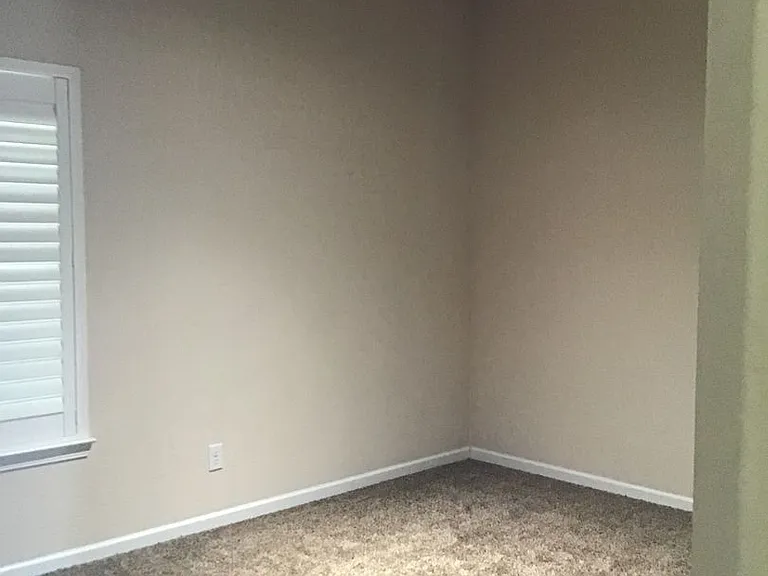 5635 Meadow Brook Way — Photo 12