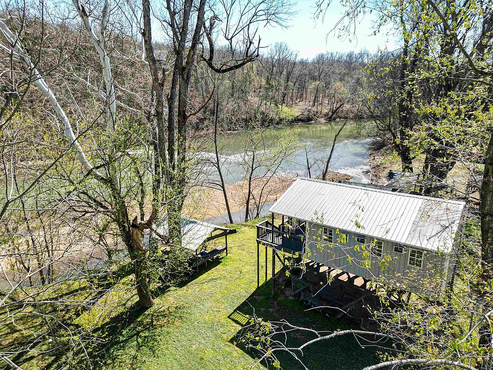 1st image of 130 Lawrence Rd #1070