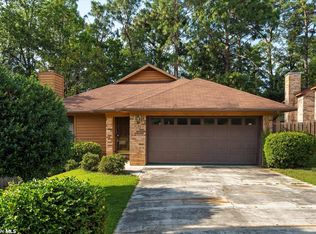 3 Parma Dr, Daphne, AL 36526