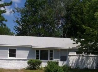 65 Jones Dr, Schenectady, NY 12309