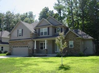 404 Lost Tree Dr, Chesterton, IN 46304