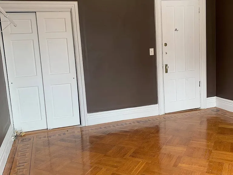 21 Elk St #401 — Photo 9