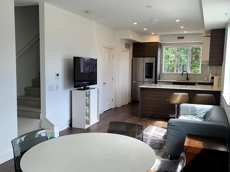 8888 Spires Rd — Photo 3