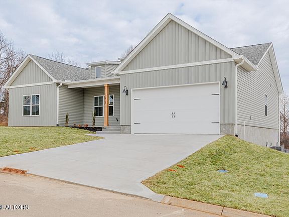 4th image of 3406 Majestic Hills Way