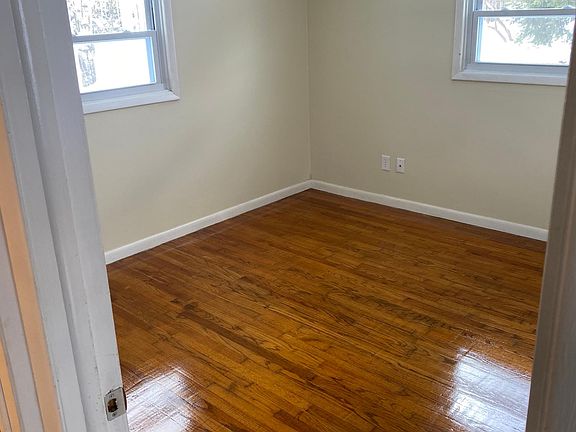 5th image of 796 State Route 222 APT 3