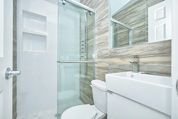 Rented by Heritage Realty LLC | media 4