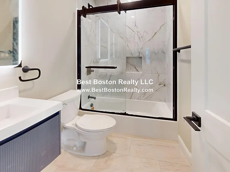 231 Highland Ave #3 — Photo 13