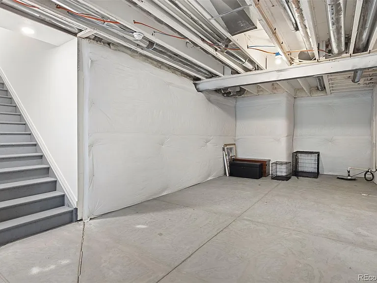 1186 Elbridge Dr — Photo 40
