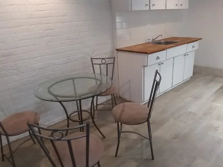 7 Harris Ave #C — Photo 6