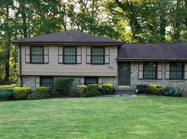 3894 Rockcrest Ct, Conley, GA 30288