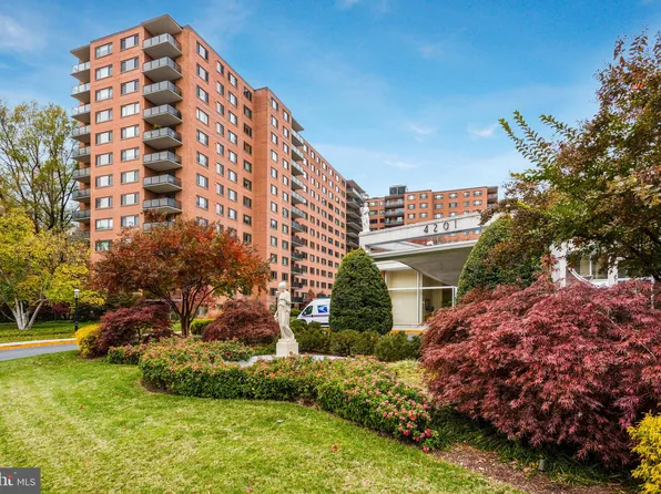 4201 Cathedral Ave NW APT 404W, Washington, DC 20016