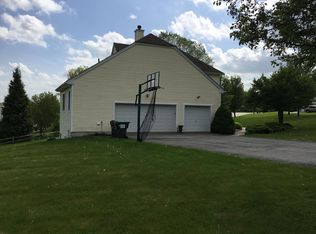 20 Castleton Dr, Highland Mills, NY 10930