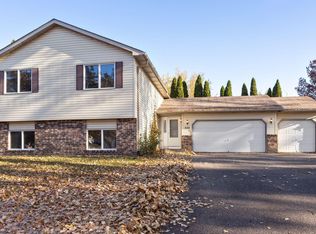 545 84th Ln NW, Coon Rapids, MN 55433