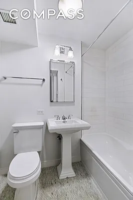 Rented by Compass | media 7