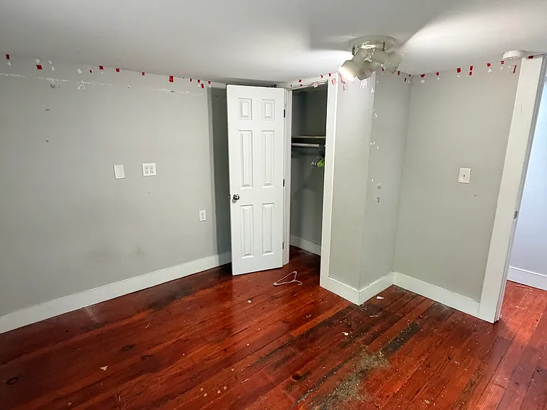 103 S Water St — Photo 11