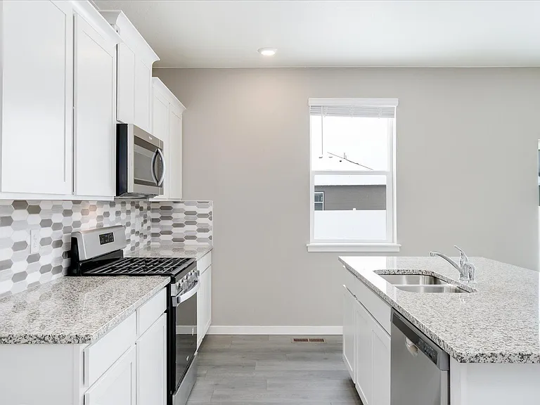 4512 Kingswood Dr — Photo 15