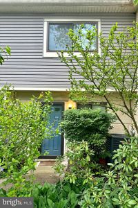31 Ash Stoker Ln, Horsham, PA, 19044