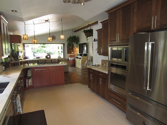 5th image of 4086 Caminito Cassis