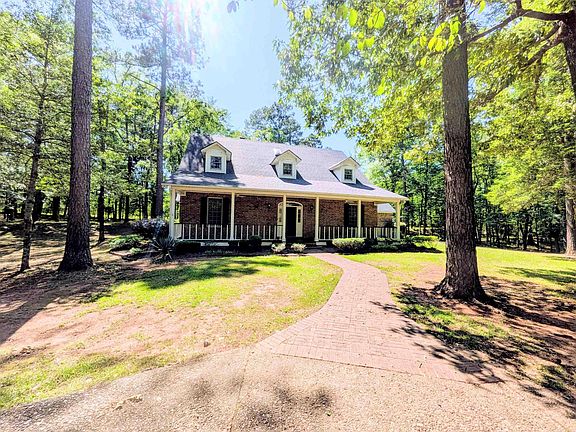 2nd image of 194 Cal Ray Dr