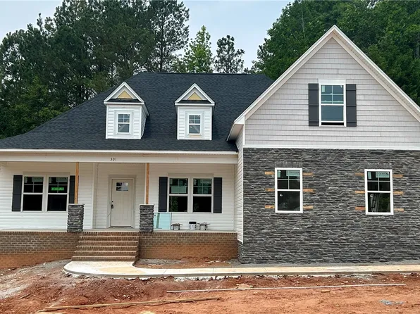 301 Link Rd, Pendleton, SC 29670