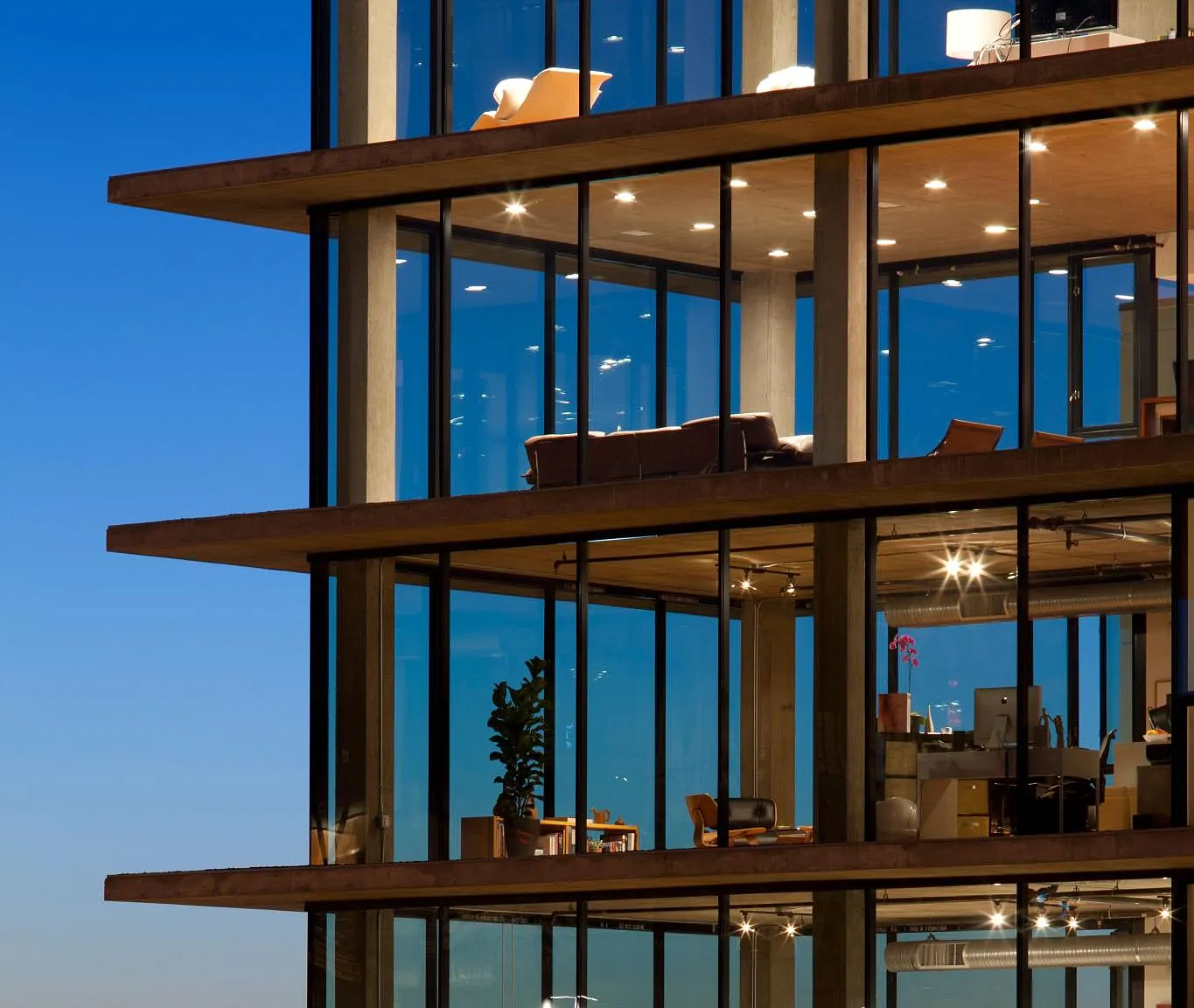 The Q Lofts — Photo 4