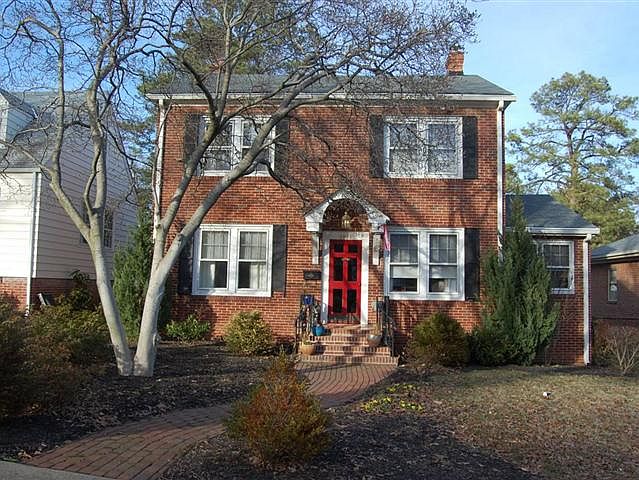 1st image of 4814 W Grace St