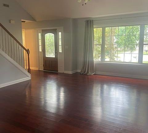 4th image of 5103 Amber Hill Pl