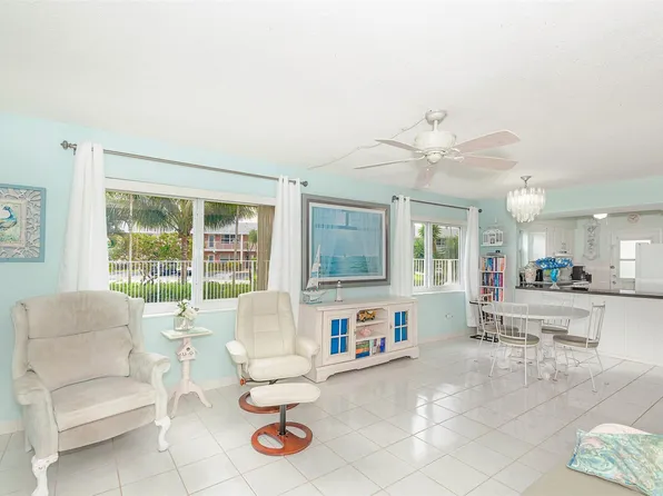 801 Pine #1, Pompano Beach, FL