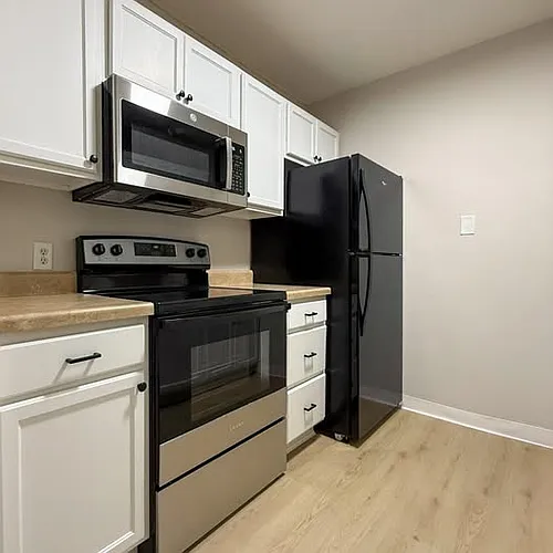 2107 Blairs Ferry Rd NE #2 Photo 1