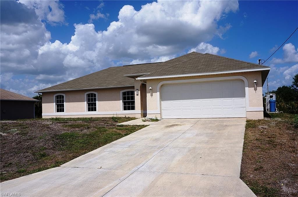 847 Wolverine St E, Lehigh Acres, FL 33974 Zillow