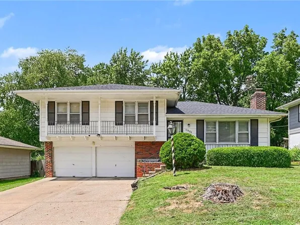 11906 Fuller Ave, Grandview, MO 64030