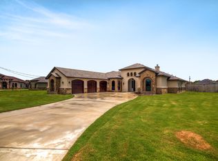 105 Rawhide Ln, Georgetown, TX 78633
