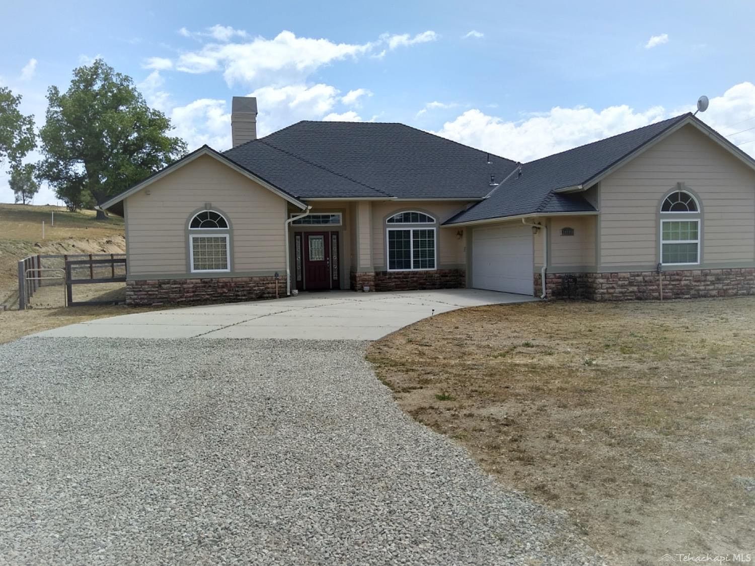 24500 Jacaranda Dr, Tehachapi, CA 93561 MLS 9987449 Zillow
