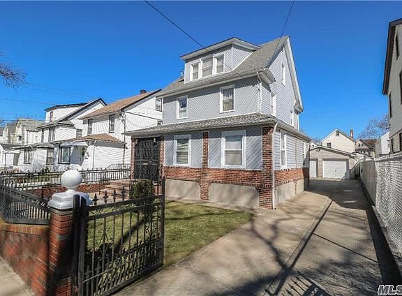 2nd image of 10729 134th St