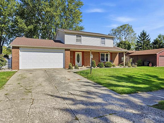 3rd image of 10018 Tiffany Dr