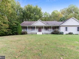 1685 Heather Ln, Huntingtown, MD 20639