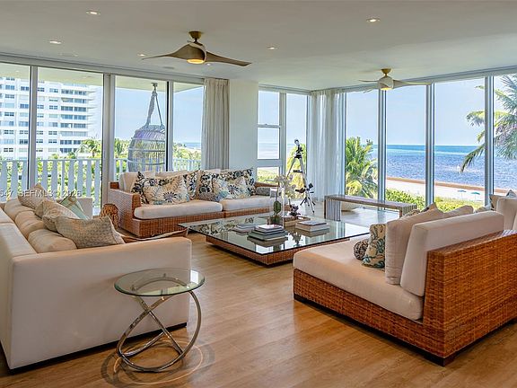 3rd image of 200 Ocean Lane Dr APT 501