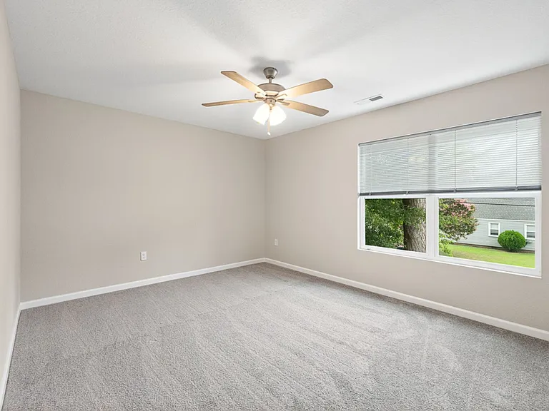 8035 E Glen Rd — Photo 35