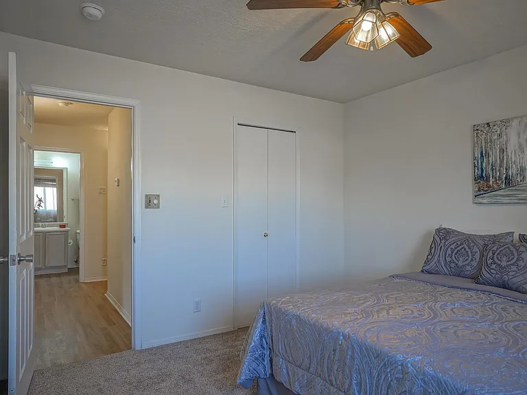 3146 Chama Meadows Dr NE — Photo 17