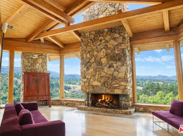 1926 Calle Yucca, Thousand Oaks, CA 91360