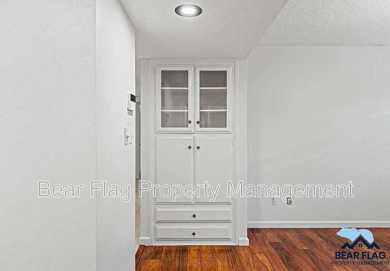 7919 Ridgemont Dr — Photo 11